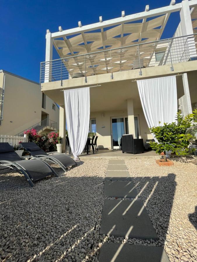 Isola Rossa Beach House Eksteriør billede